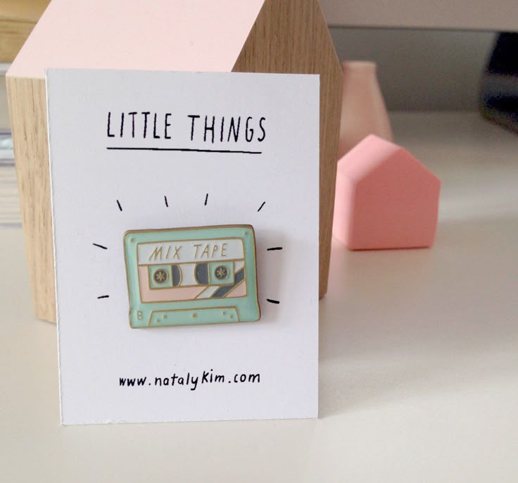 Pines Metálicos Personalizados